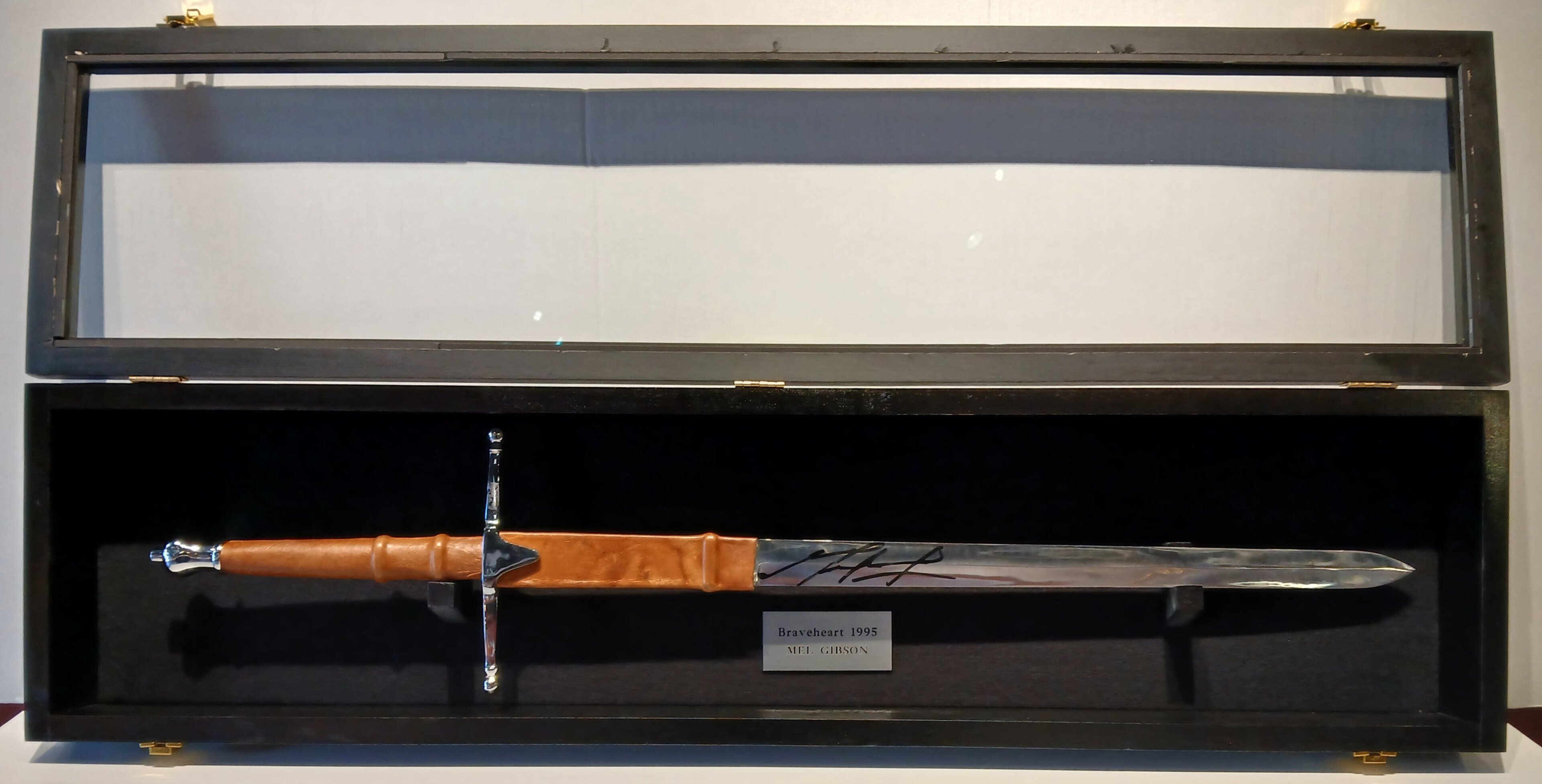  Sword display case with sword and plate open